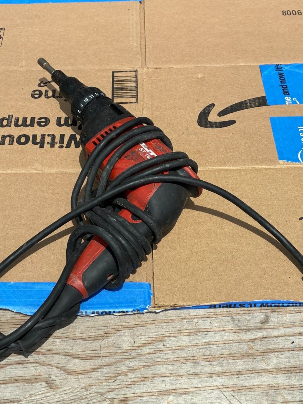 Hilti ST 1800 Adjustable Torque Screw Gun 120V 6.1A 670W Corded Metal Fastener